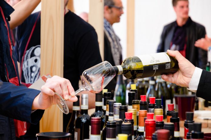 10 συμβουλές για εσάς που πάτε σε μια εκδήλωση δοκιμής κρασιού!